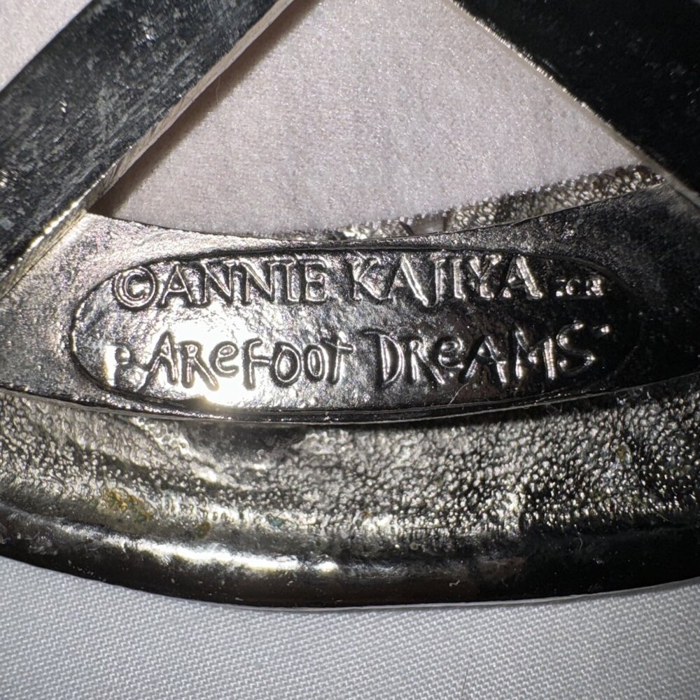 RARE Annie Kajiya Hammered Silver Plate?Barefoot Dreams Bedside Heart Frame Love - Picture 7 of 11